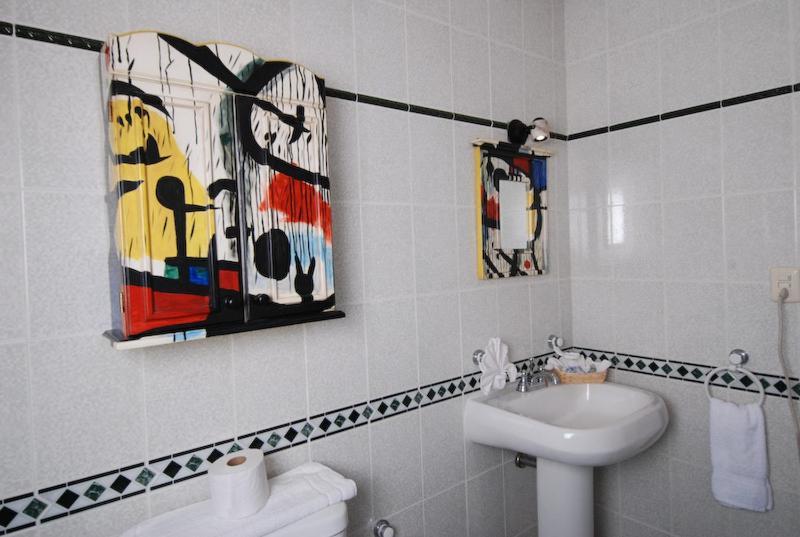Hotel & Suites Galeria Morelia Rum bild